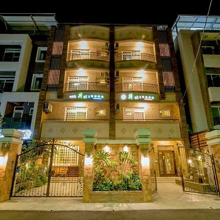 Holby No.8 Elevator Homestay T'ai-tung Exterior foto