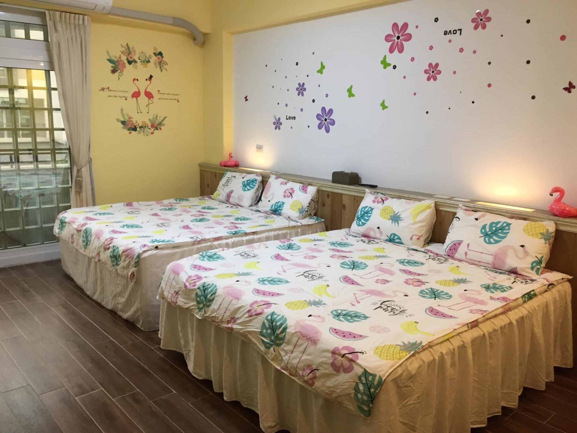 Holby No.8 Elevator Homestay T'ai-tung Quarto foto